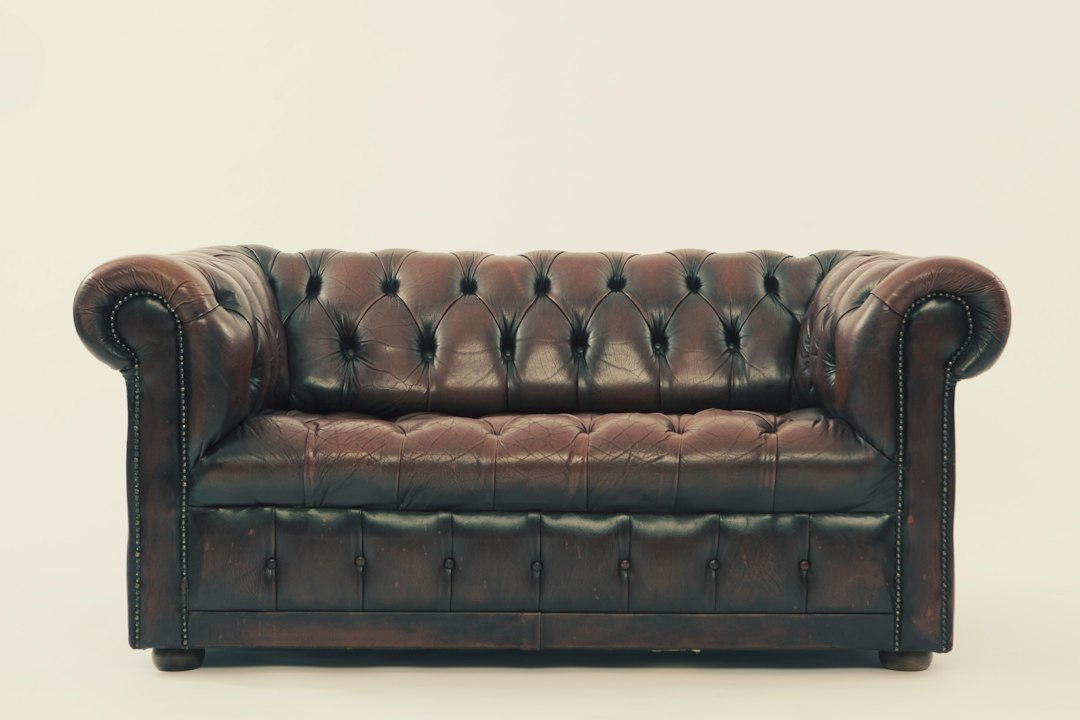 Classic Vintage Chester Sofa